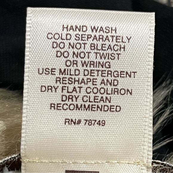 Arden B Crochet Short Sleeve Cardigan Wool Blend with Faux Fur Trim - Picture 12 of 12